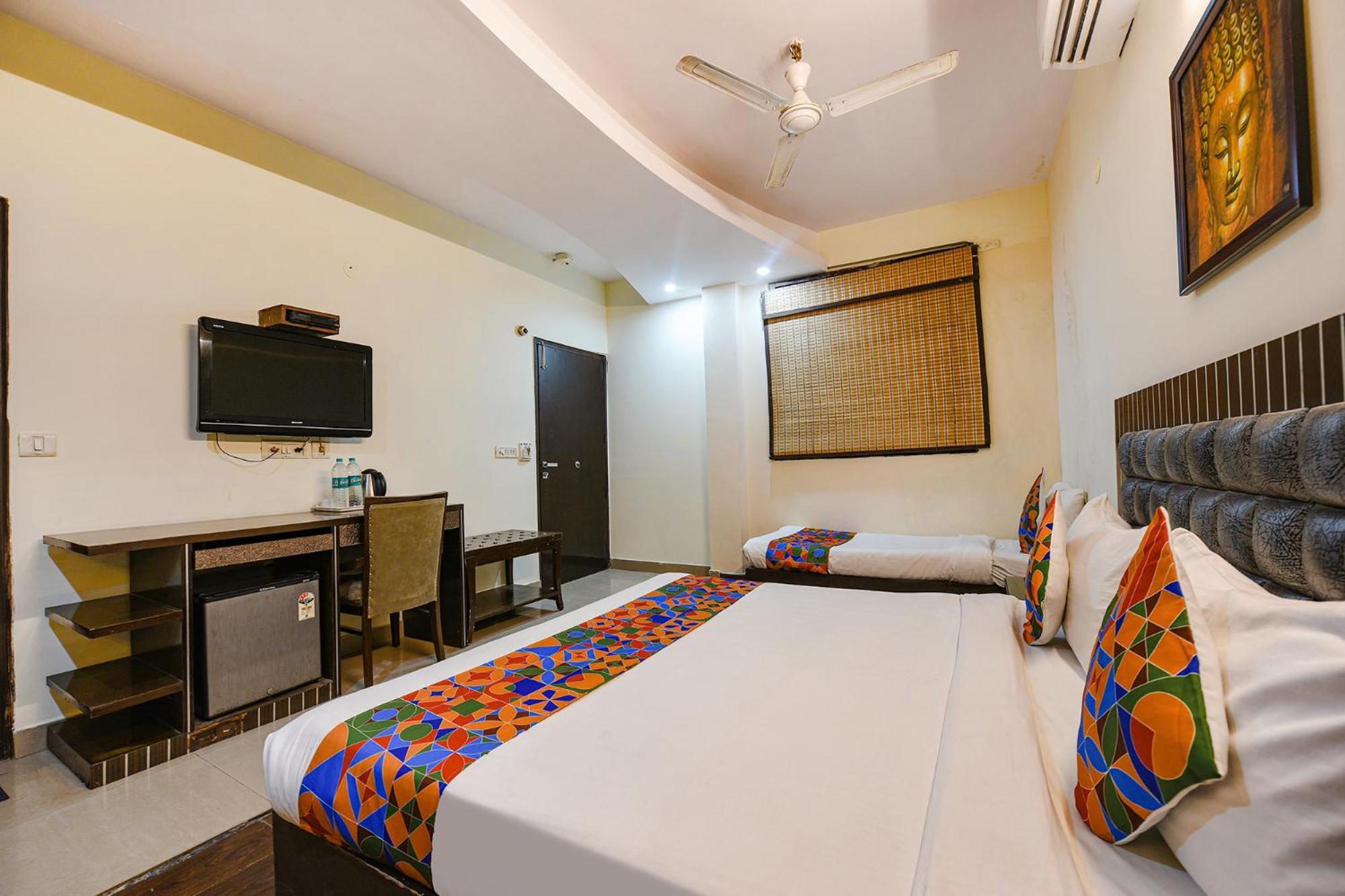 Fabhotel Swiss International Patel Nagar Ню Делхи Екстериор снимка